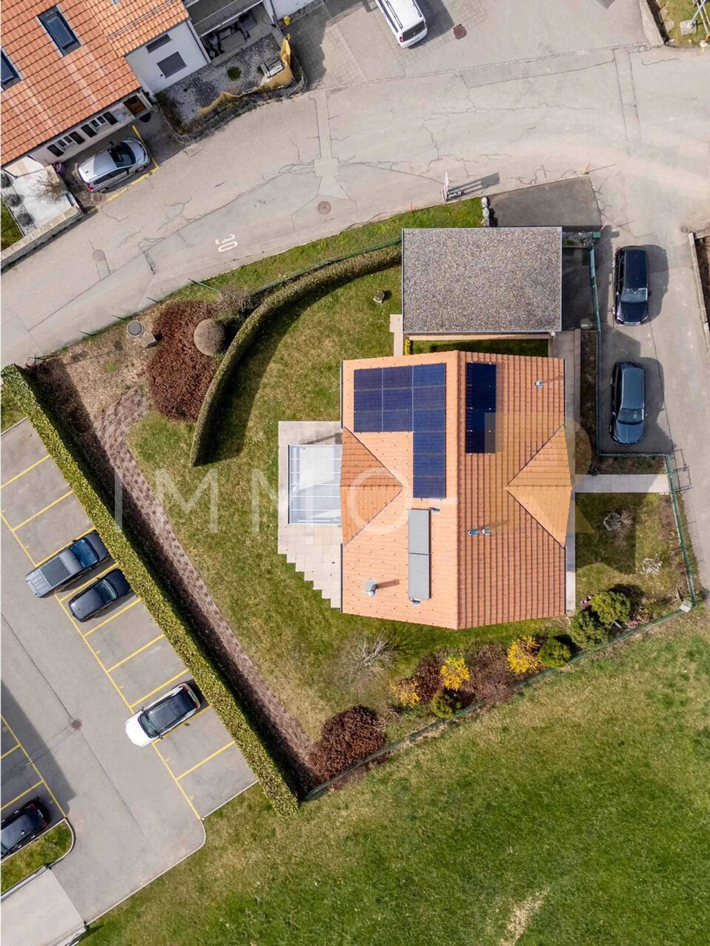 Casa luminosa, con volumi aperti e grande potenziale di evoluzione - Foto 4 di 10