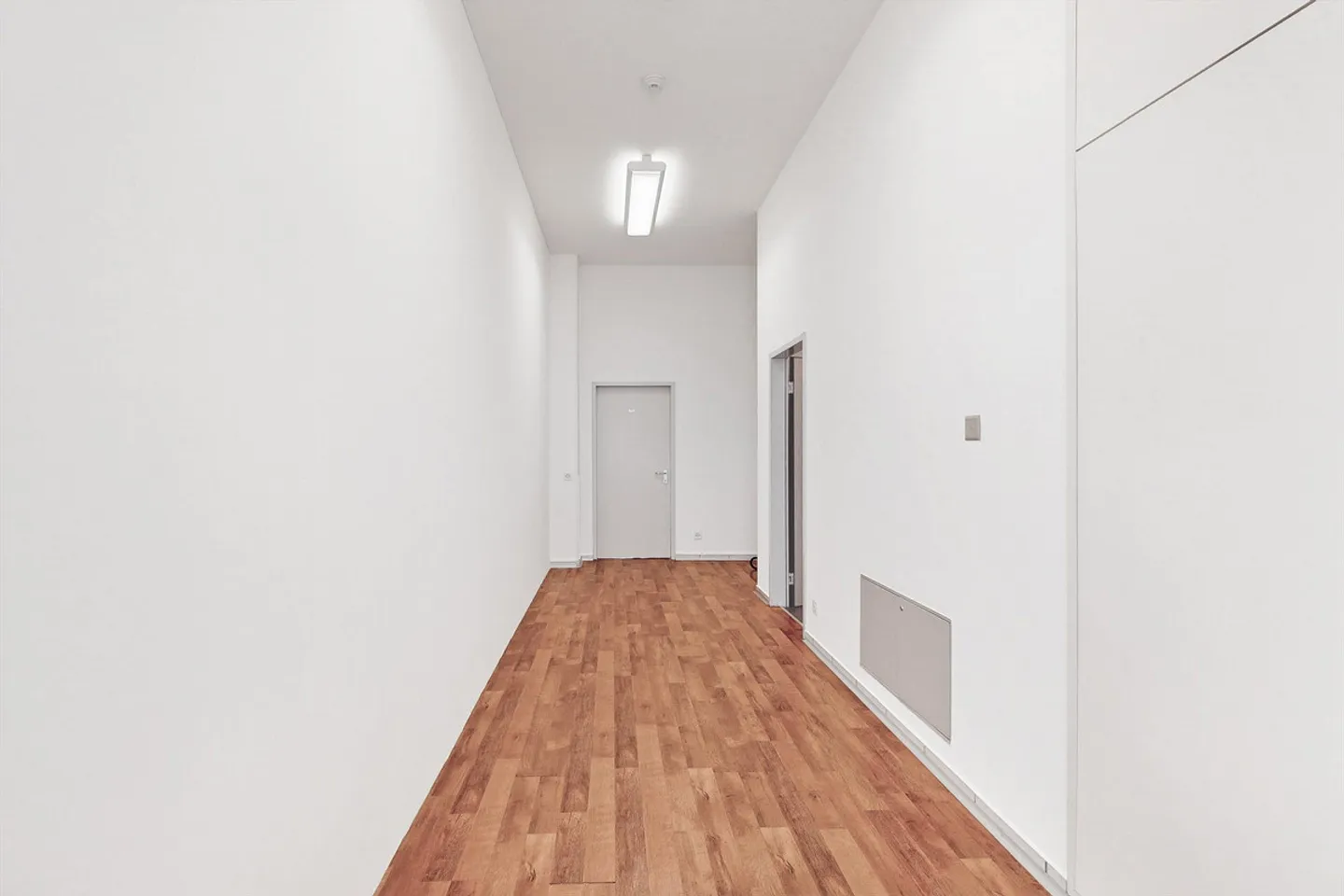 Espace commercial de 125m2 au rez-de-chaussée - Accessibilité stratégique - Photo 7 sur 10