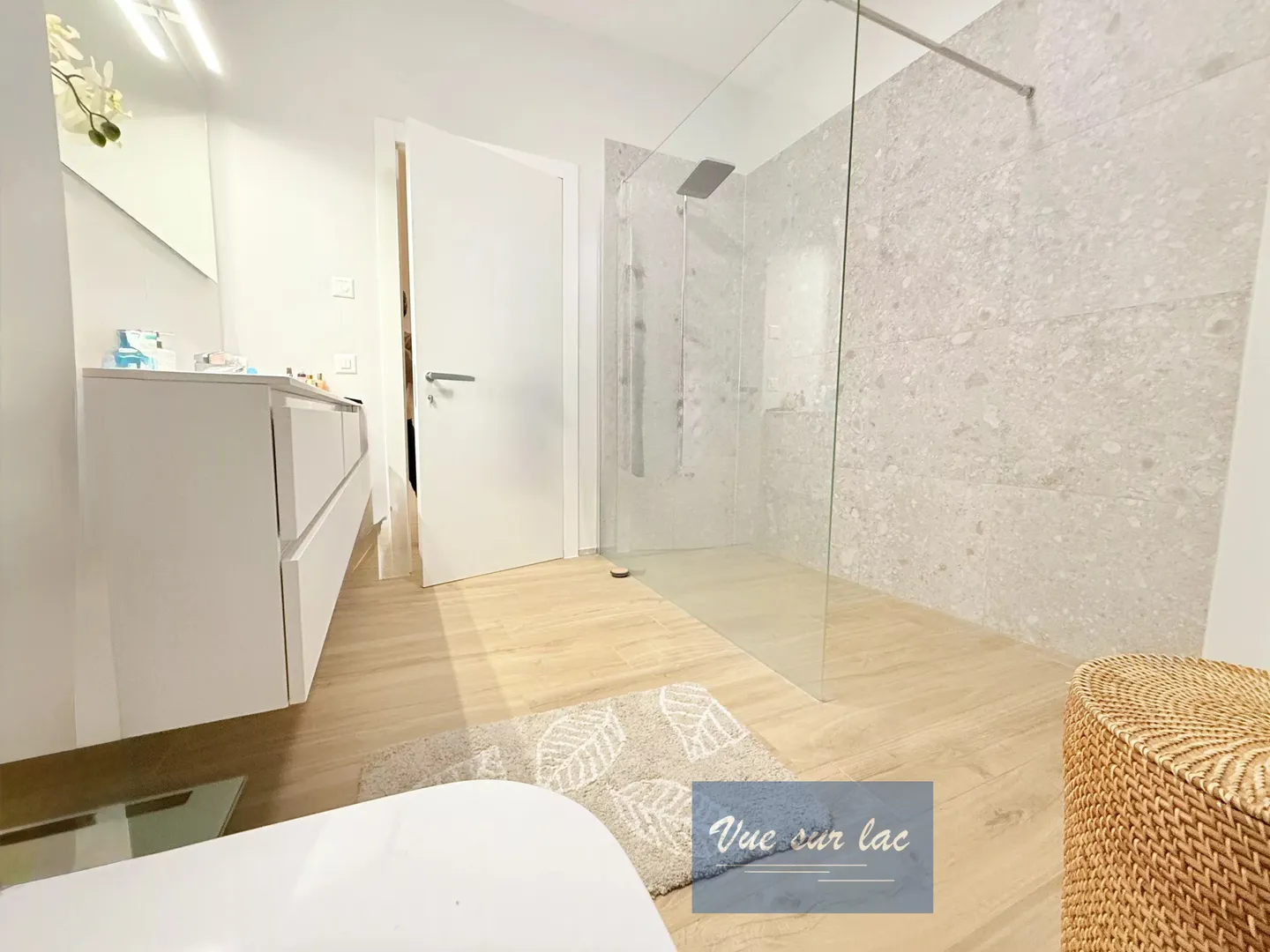 Appartamento moderno a Veytaux, Svizzera - Foto 16 di 19