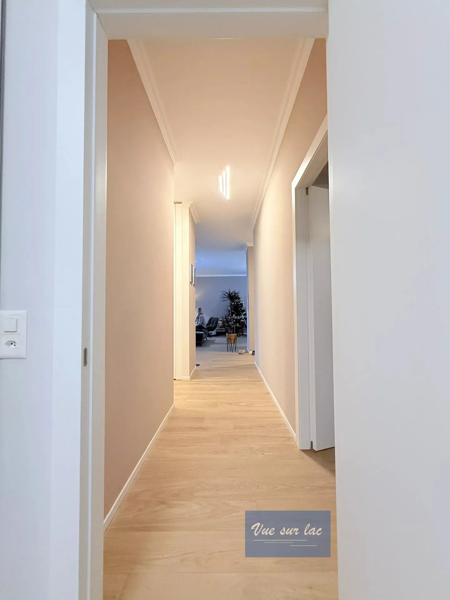 Appartamento moderno a Veytaux, Svizzera - Foto 18 di 19