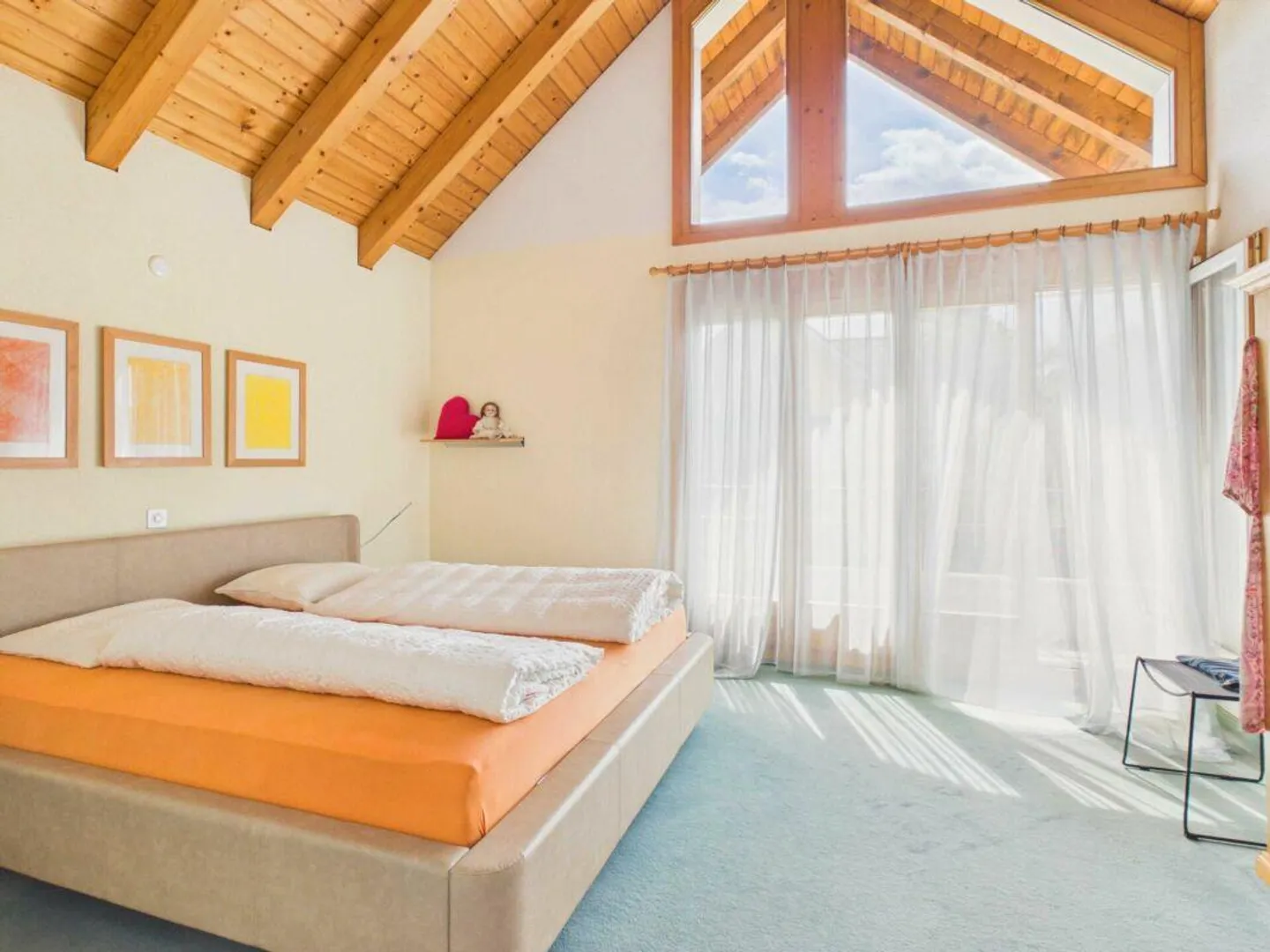 Casa unifamiliare ben tenuta di 6,5 stanze con garage doppio e bel giardino - Foto 10 di 13
