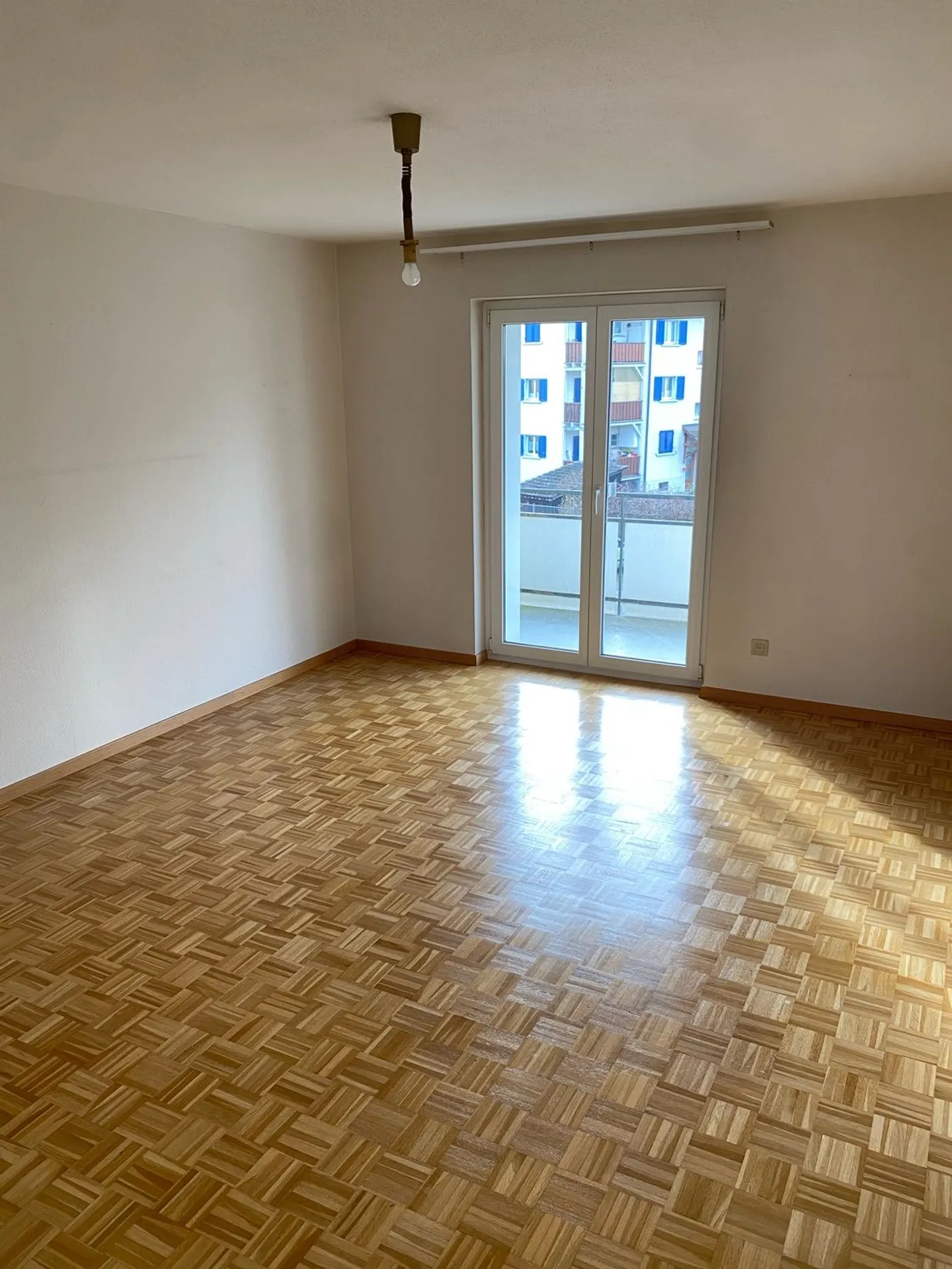 Appartement à louer - Photo 2 sur 3