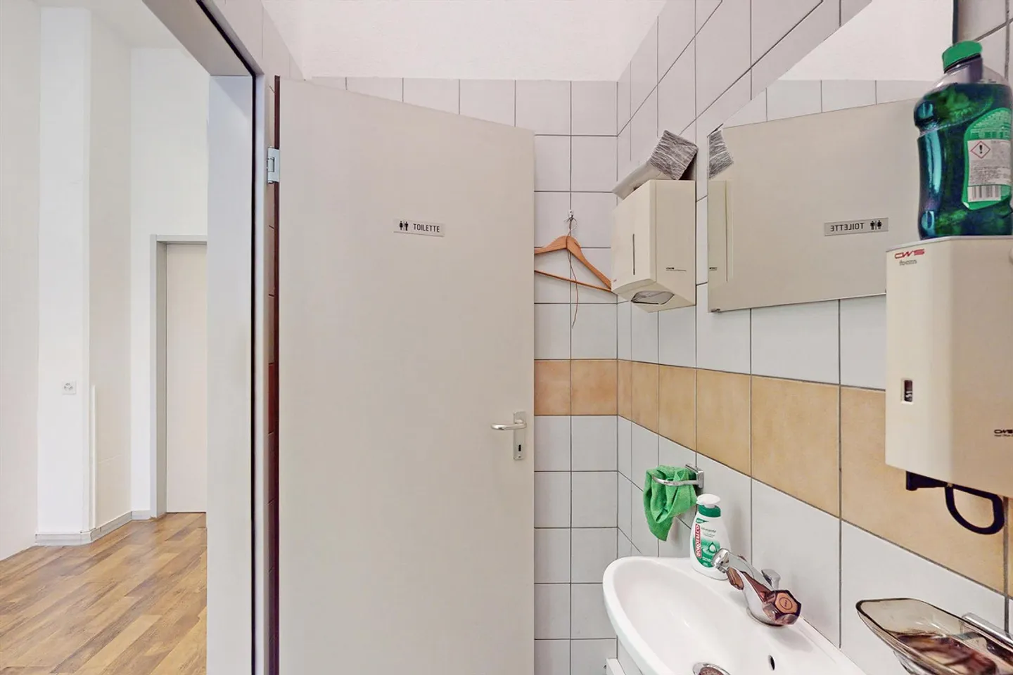 Espace commercial de 125m2 au rez-de-chaussée - Accessibilité stratégique - Photo 10 sur 10
