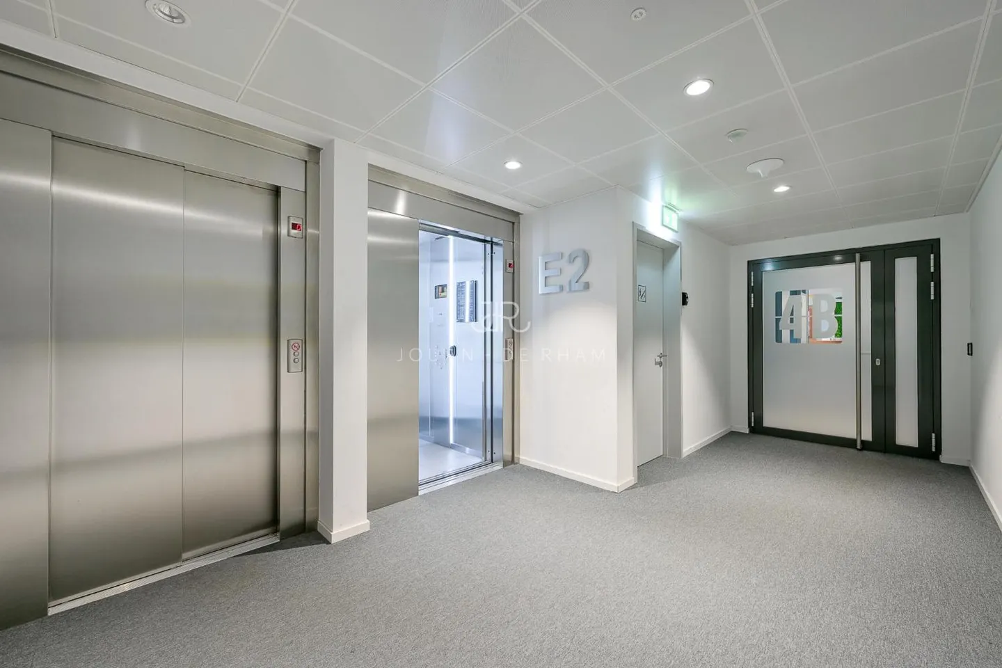 700 m2 di uffici in affitto in un edificio moderno - Foto 10 di 13