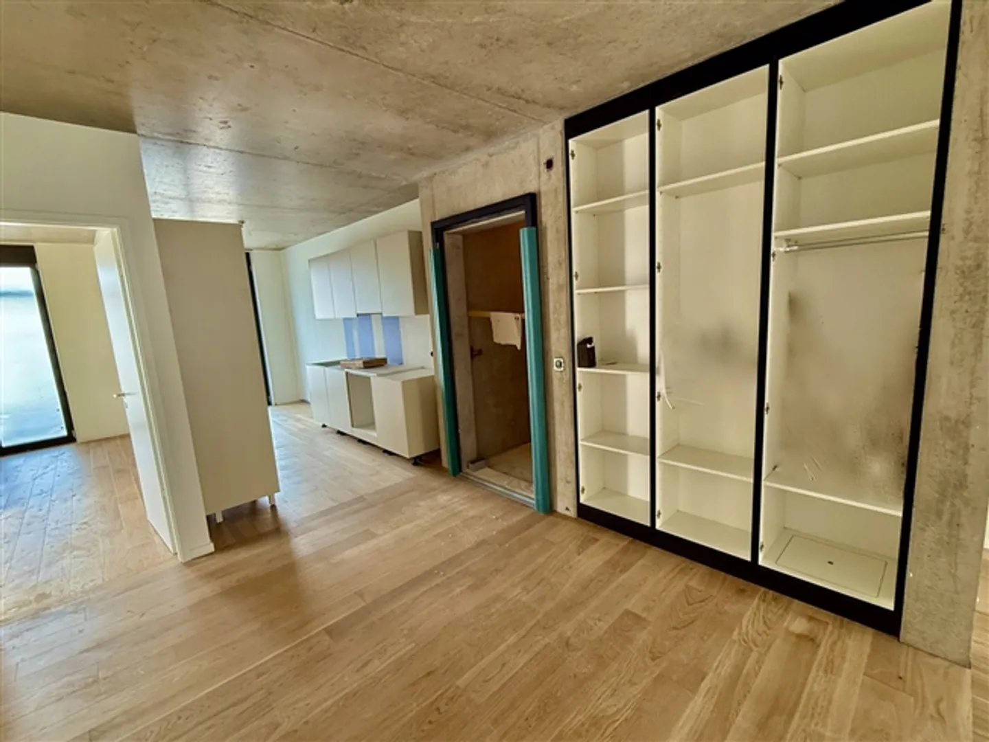 «5 Zimmer NEU & DURCH in Carouge» - Foto 7 von 15