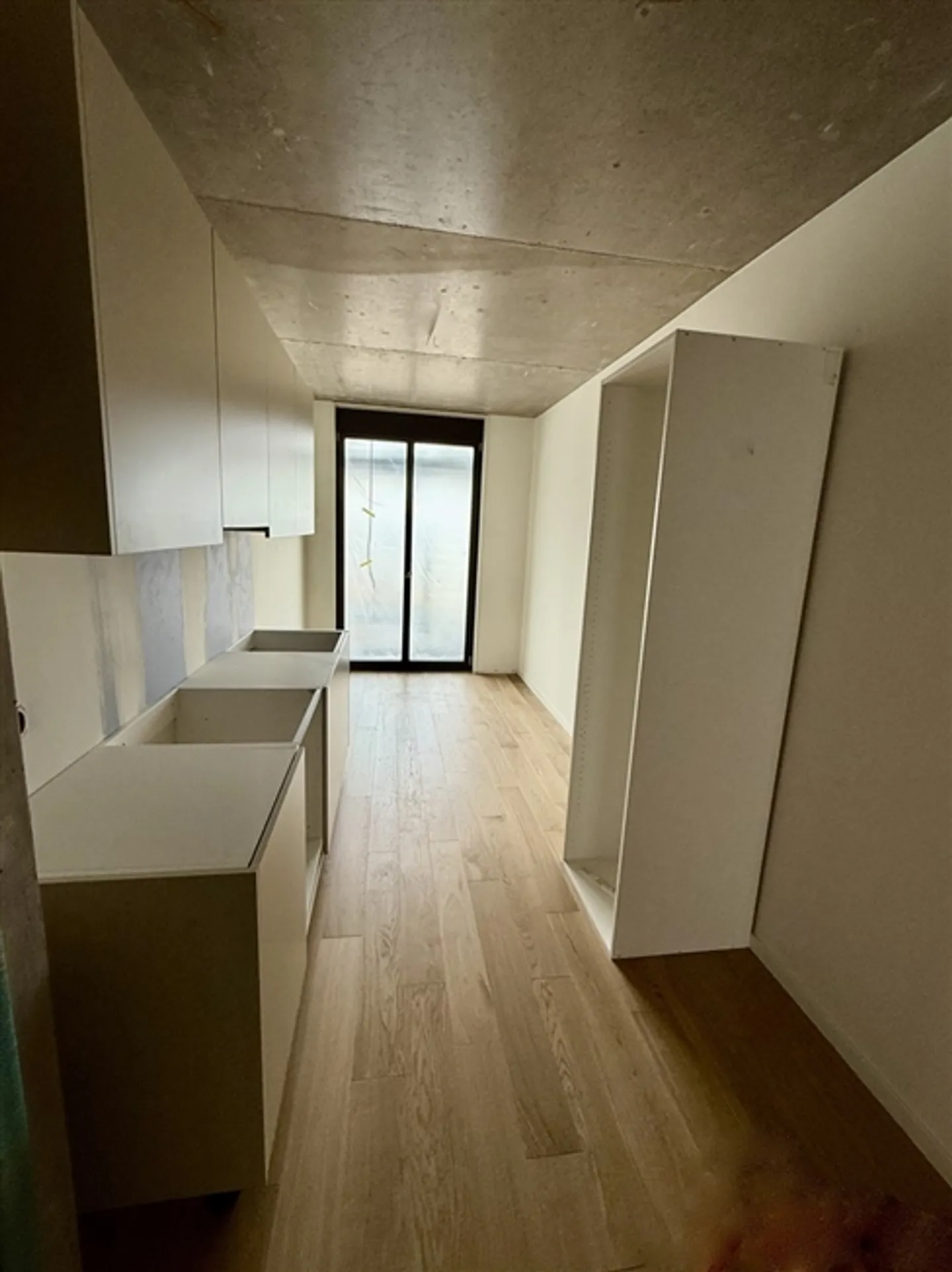 «5 Zimmer NEU & DURCH in Carouge» - Foto 3 von 15