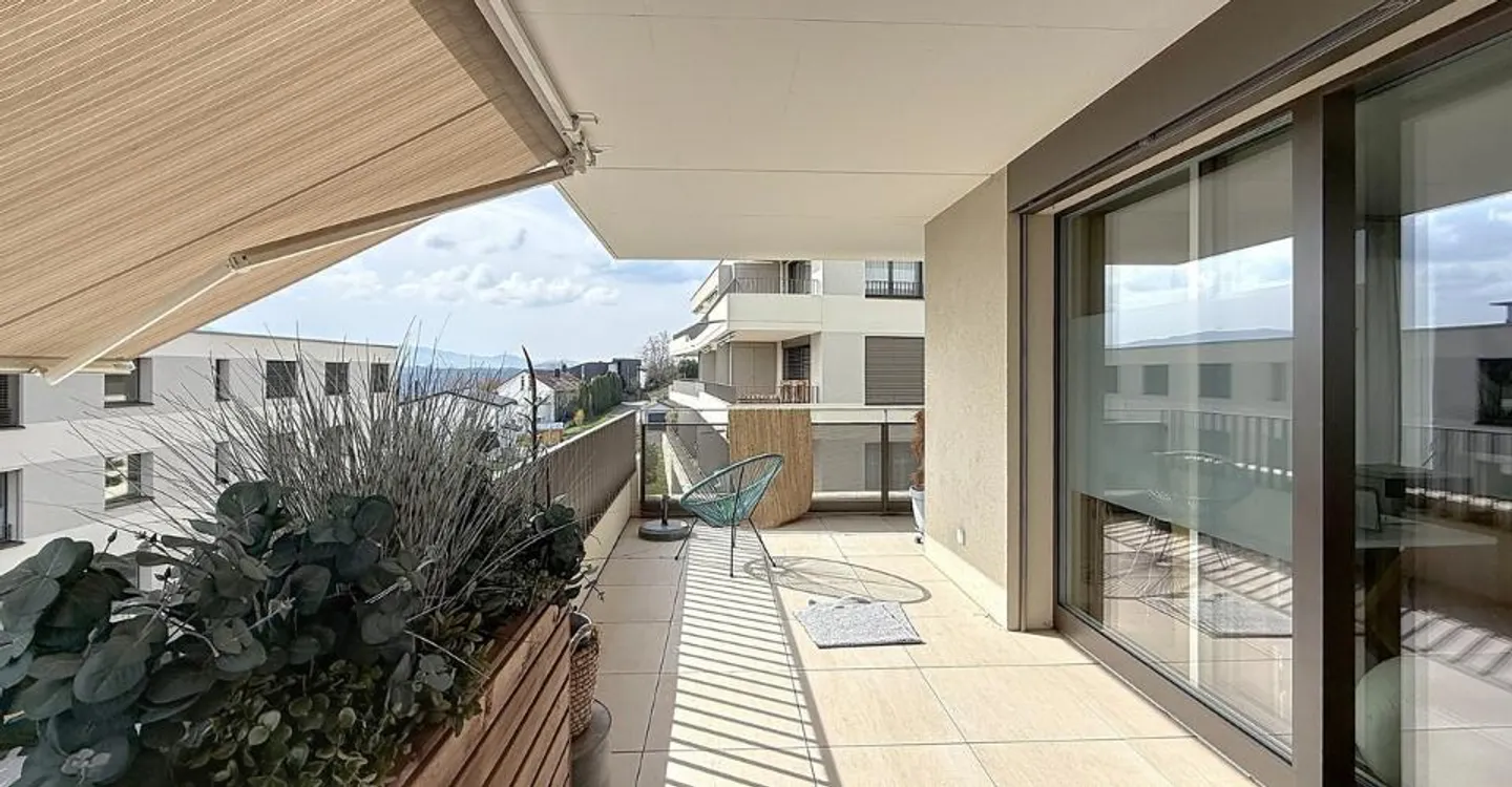 4½ ROOMS - With a large balcony! - Photo 2 of 10