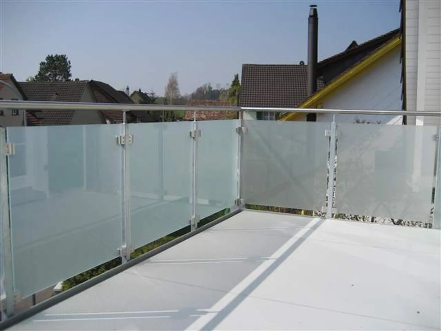 Attico luminoso - Appartamento con grande balcone - Foto 12 di 15