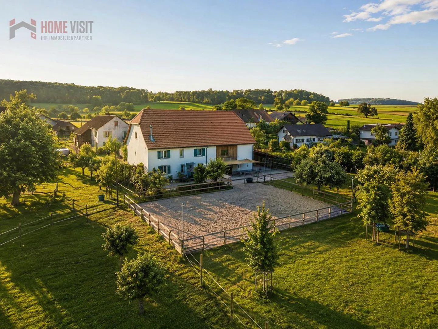 Propriété Équestre Charmante - Photo 1 sur 16