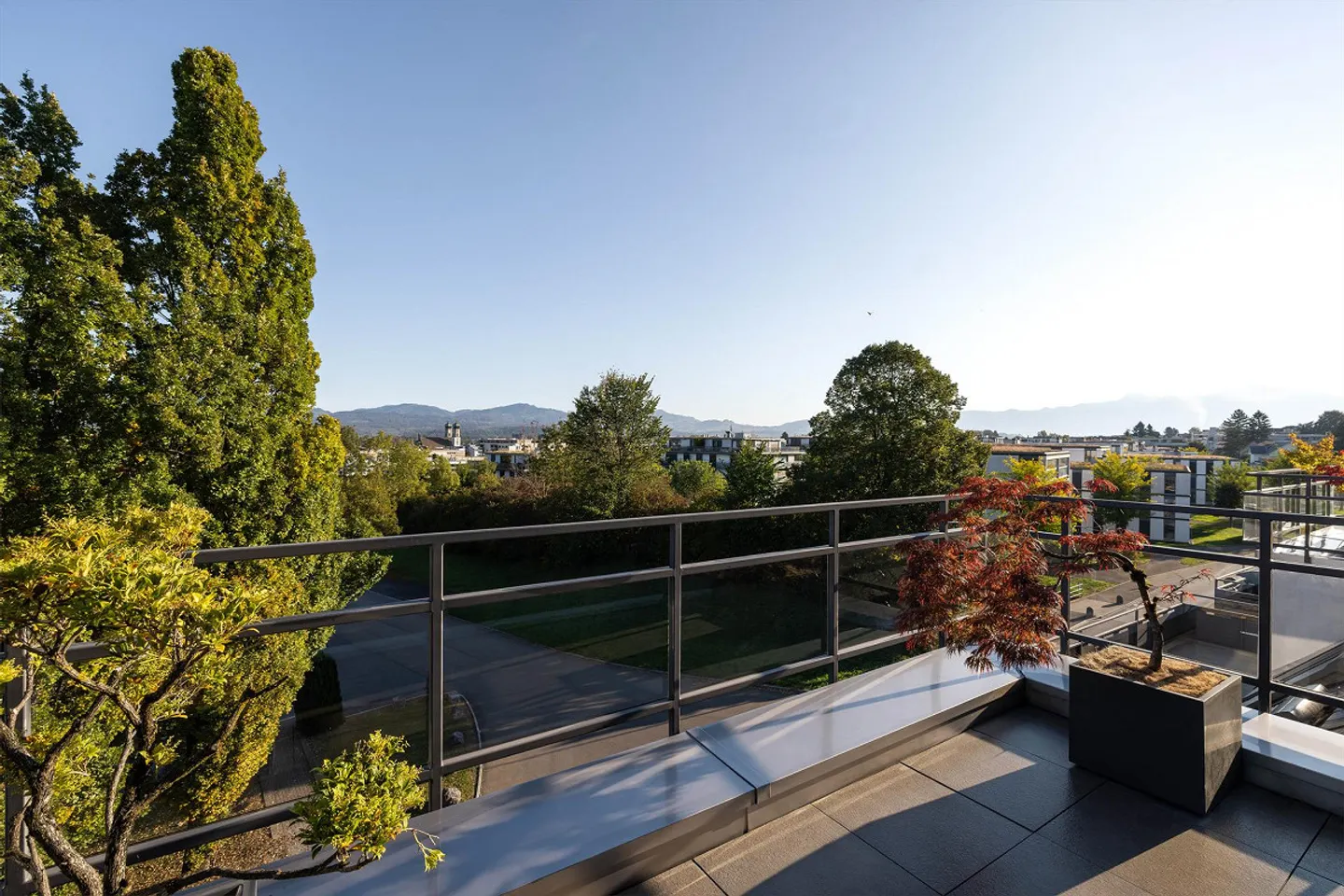 Lachen SZ – Appartamento Attico Arredato – Vista Lago Fitness Sauna Terrazza - Foto 16 di 20