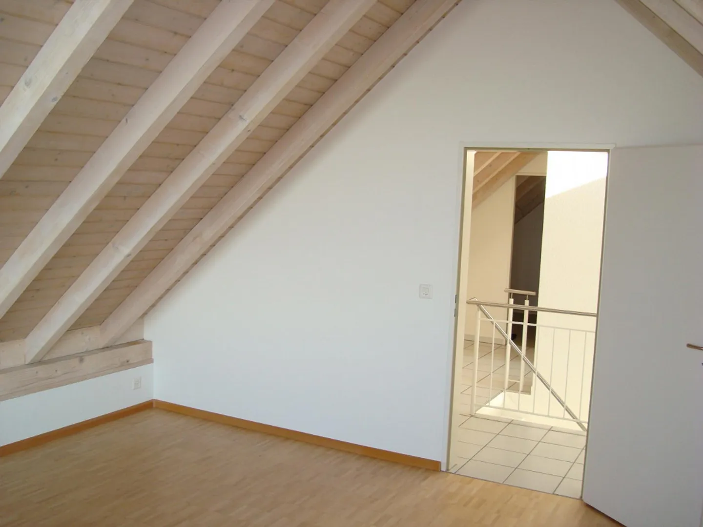 Charmante maisonette de 4,5 pièces - Photo 4 sur 14