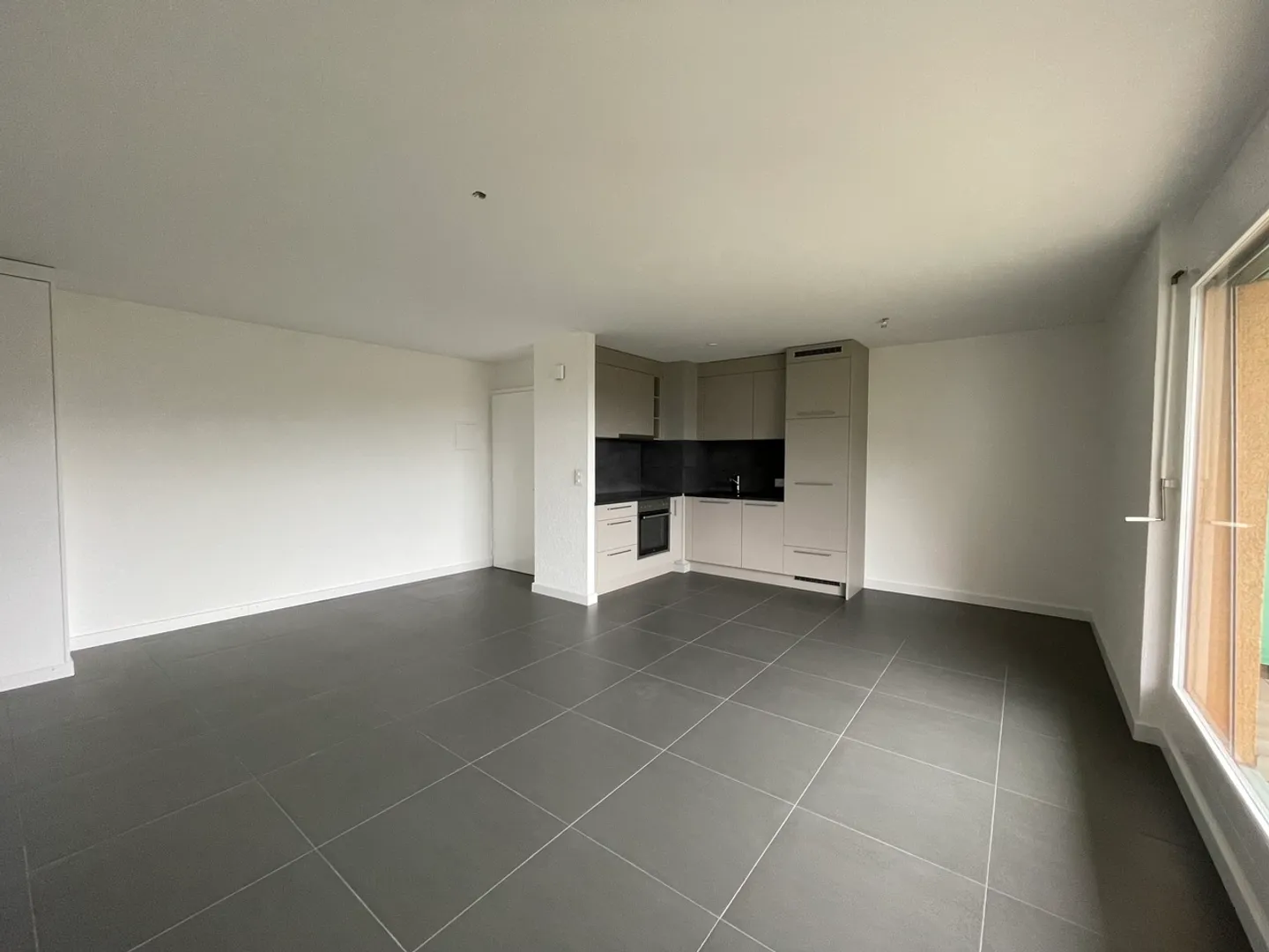 Magnifique appartement rénové 2.5 pièces  - Photo 1 of 7