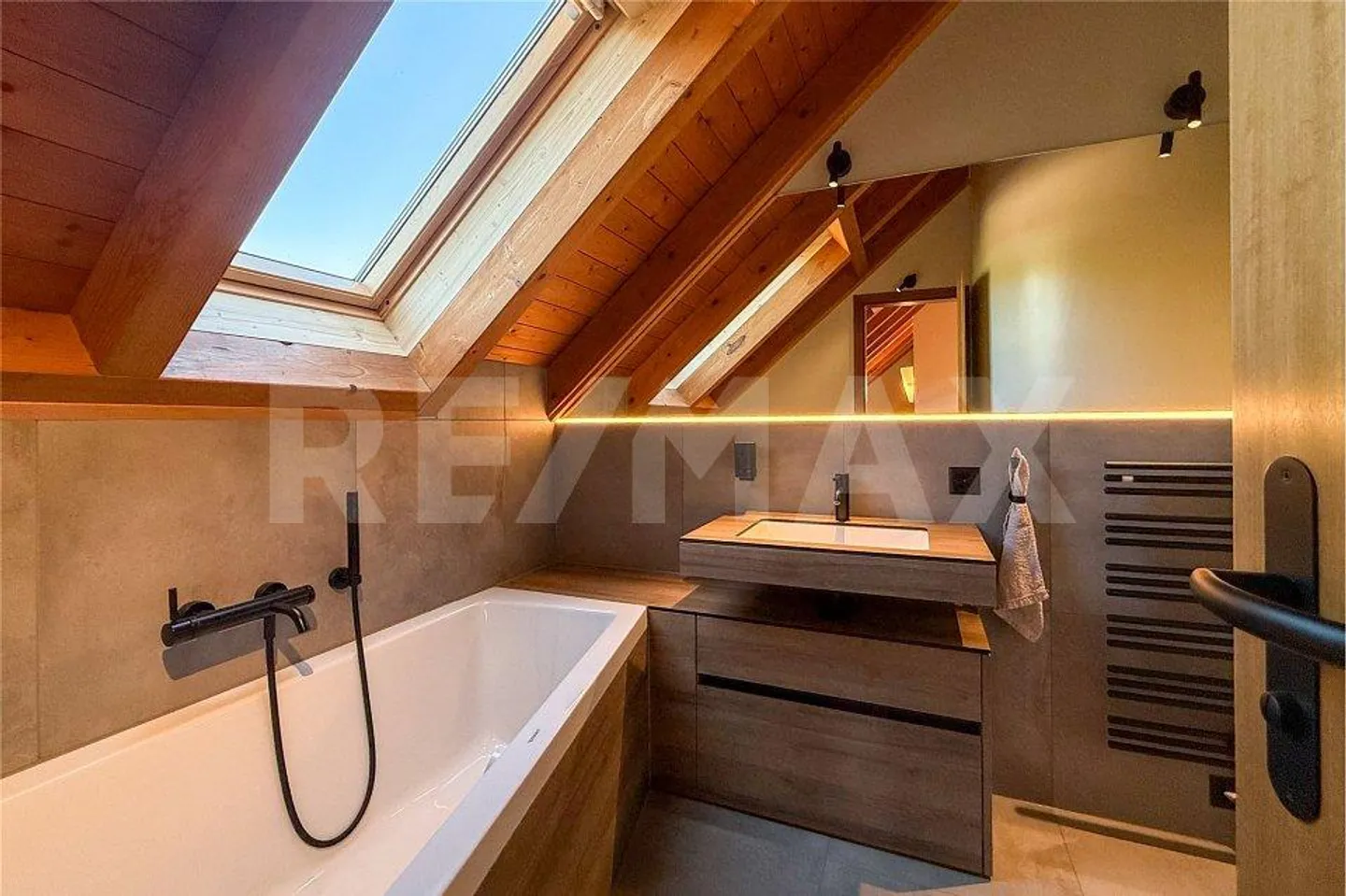 Maisonette modernisée de haute qualité avec beaucoup de confort et d'espace - Photo 13 sur 13