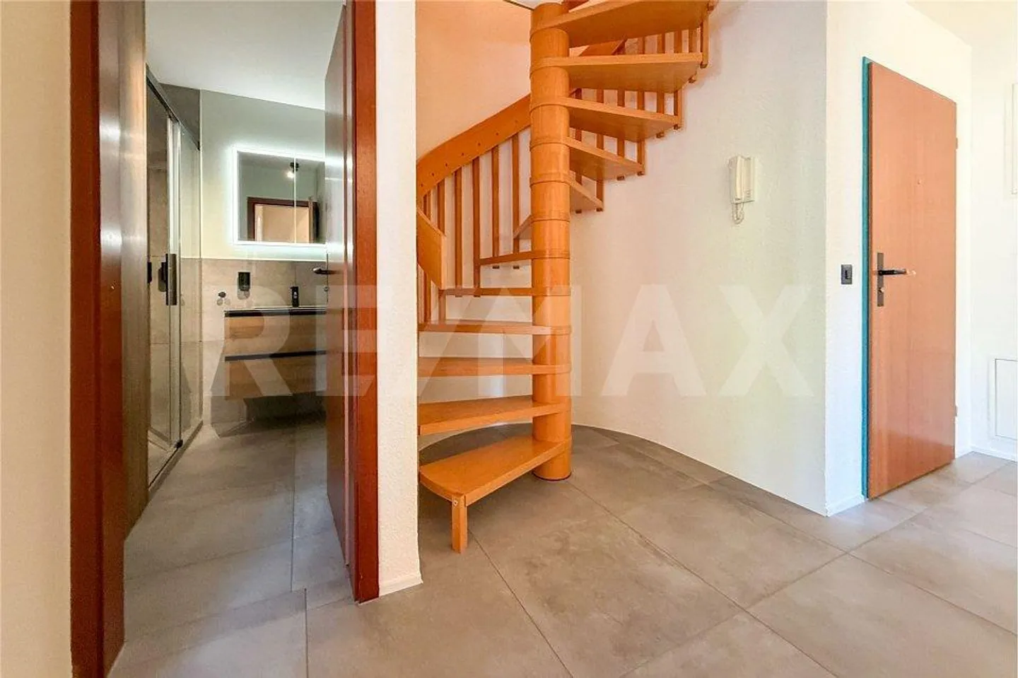 Maisonette modernisée de haute qualité avec beaucoup de confort et d'espace - Photo 11 sur 13