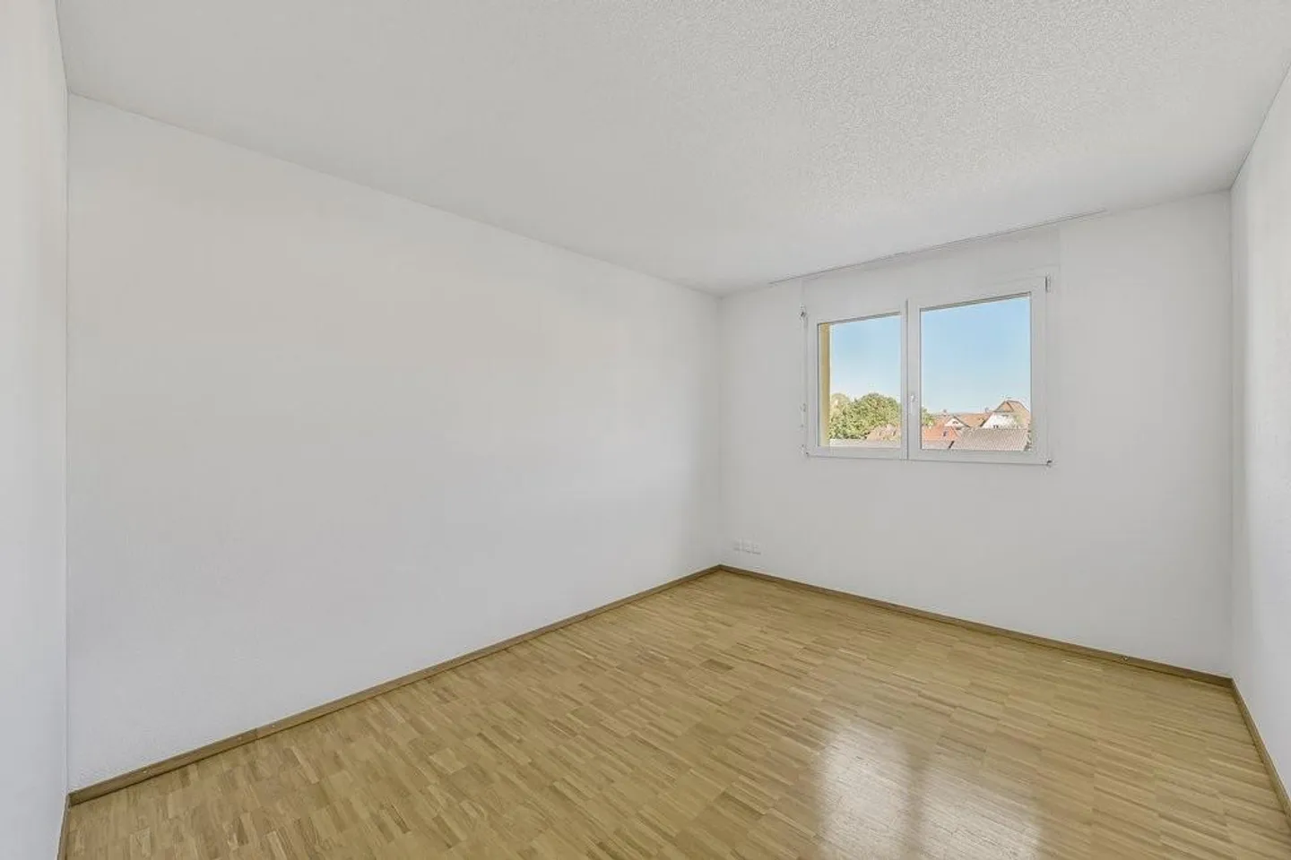 Apartment for rent - Photo 5 of 10