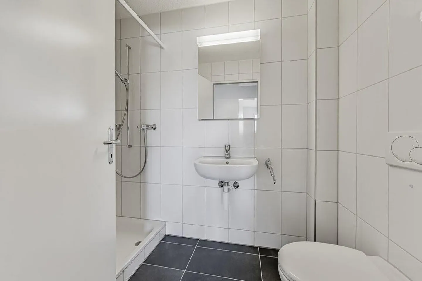Apartment for rent - Photo 6 of 10