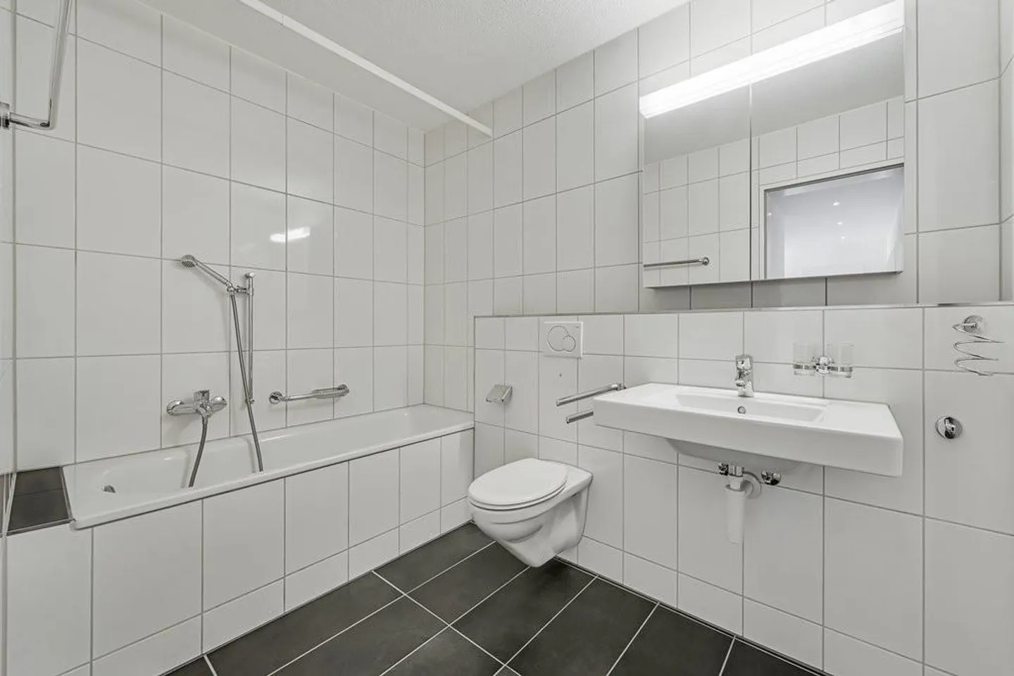Apartment for rent - Photo 7 of 10