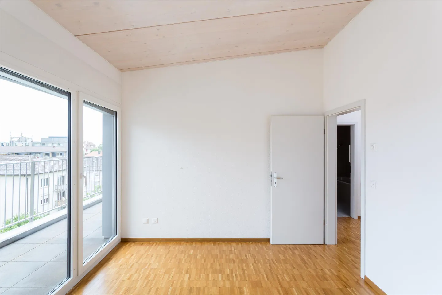 Appartement spacieux au centre du village - Photo 6 sur 12