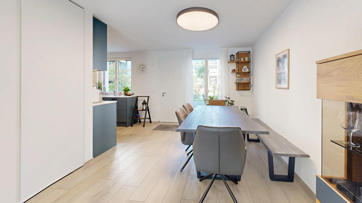 Modern 3.5-room garden apartment with parking space - Photo 5 of 19