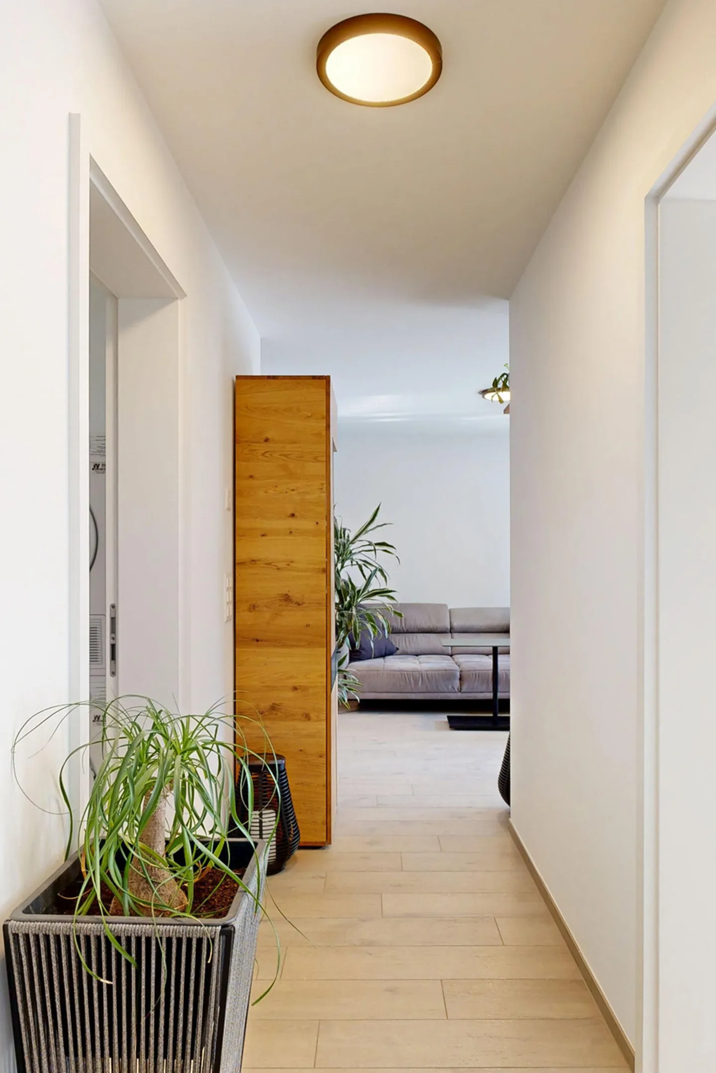 Modern 3.5-room garden apartment with parking space - Photo 11 of 19