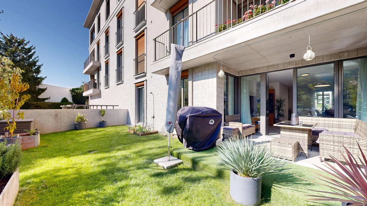 Modern 3.5-room garden apartment with parking space - Photo 15 of 19
