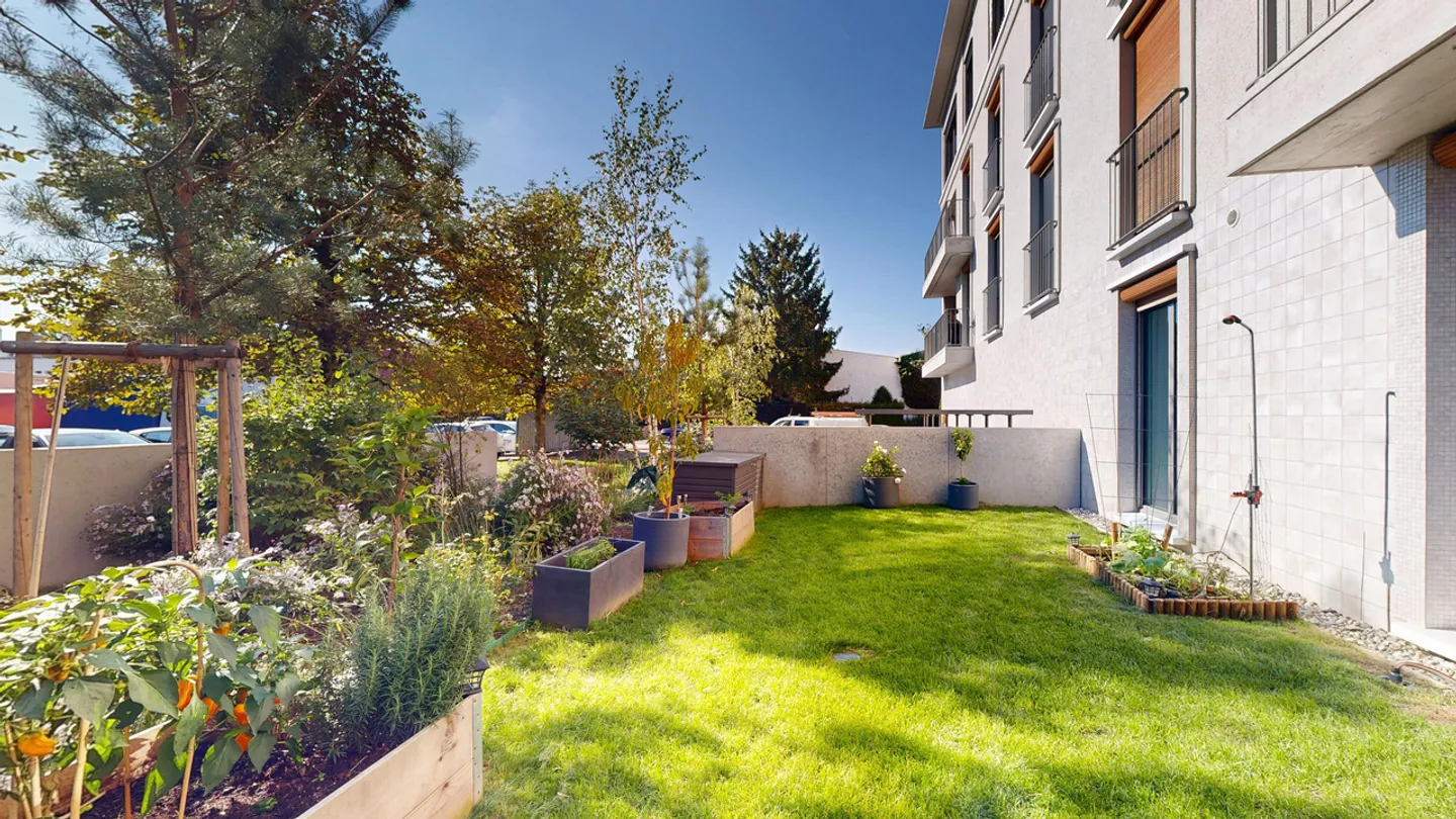 Modern 3.5-room garden apartment with parking space - Photo 16 of 19