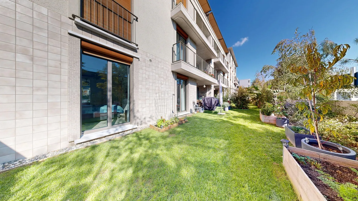 Modern 3.5-room garden apartment with parking space - Photo 17 of 19