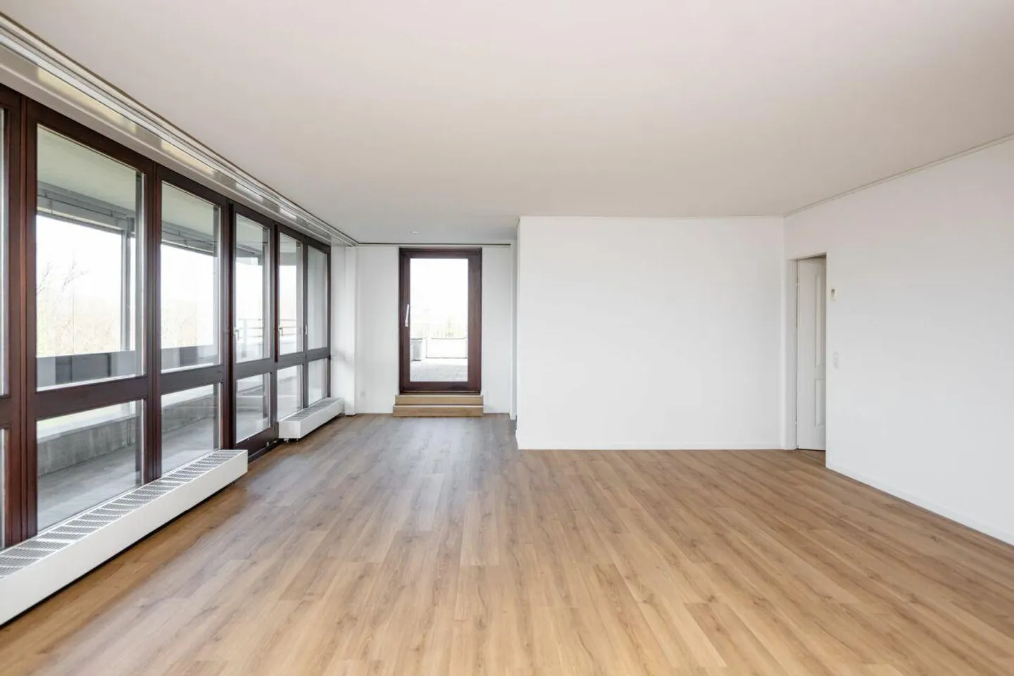 Appartement en attique avec sauna privé à Aarau - Photo 4 sur 15