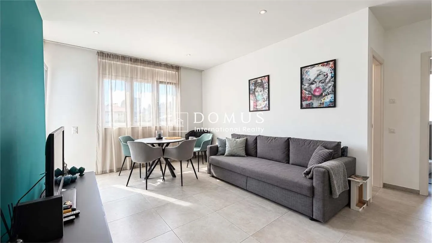 Modern 2.5-room apartment for rent - Lugano - Photo 1 of 8