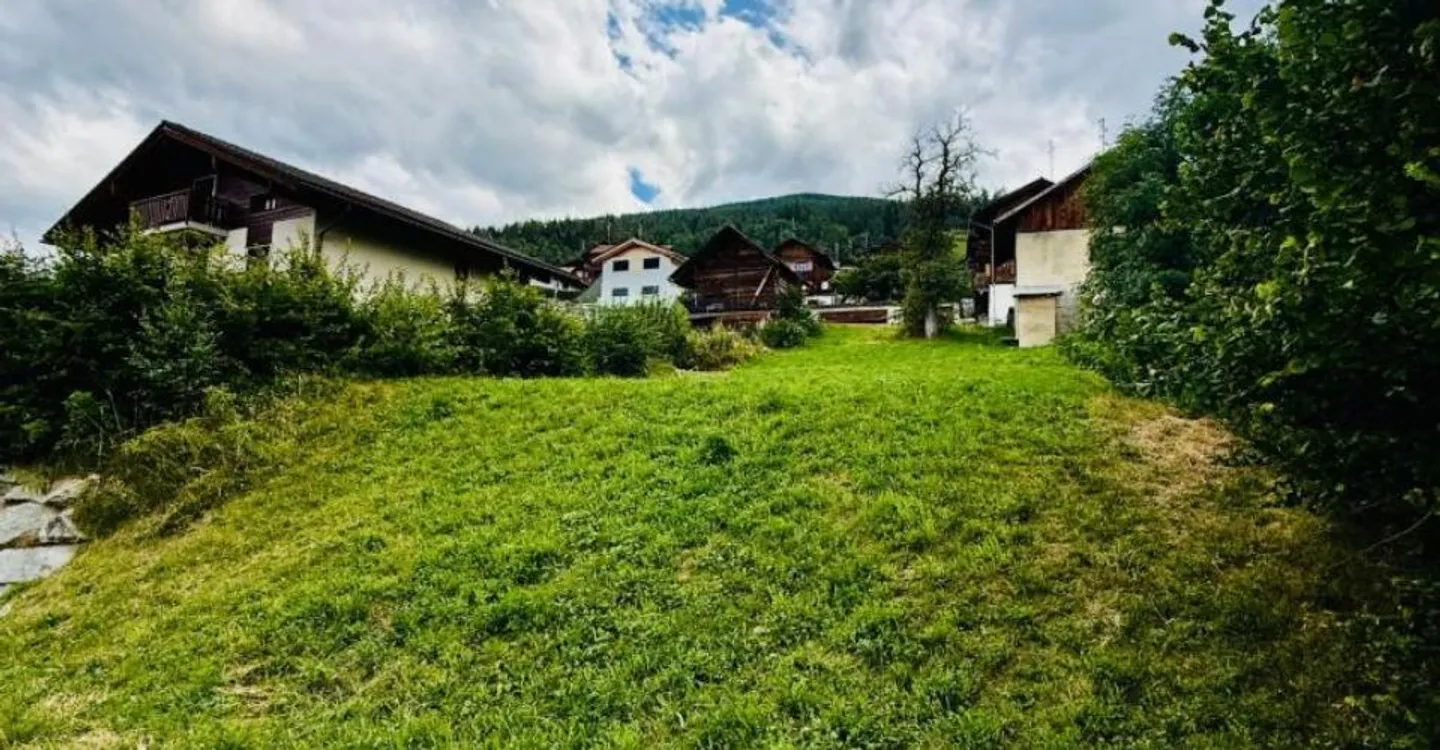 EBENE PARZELLE MIT 786 M2, VEX - Foto 3 von 5