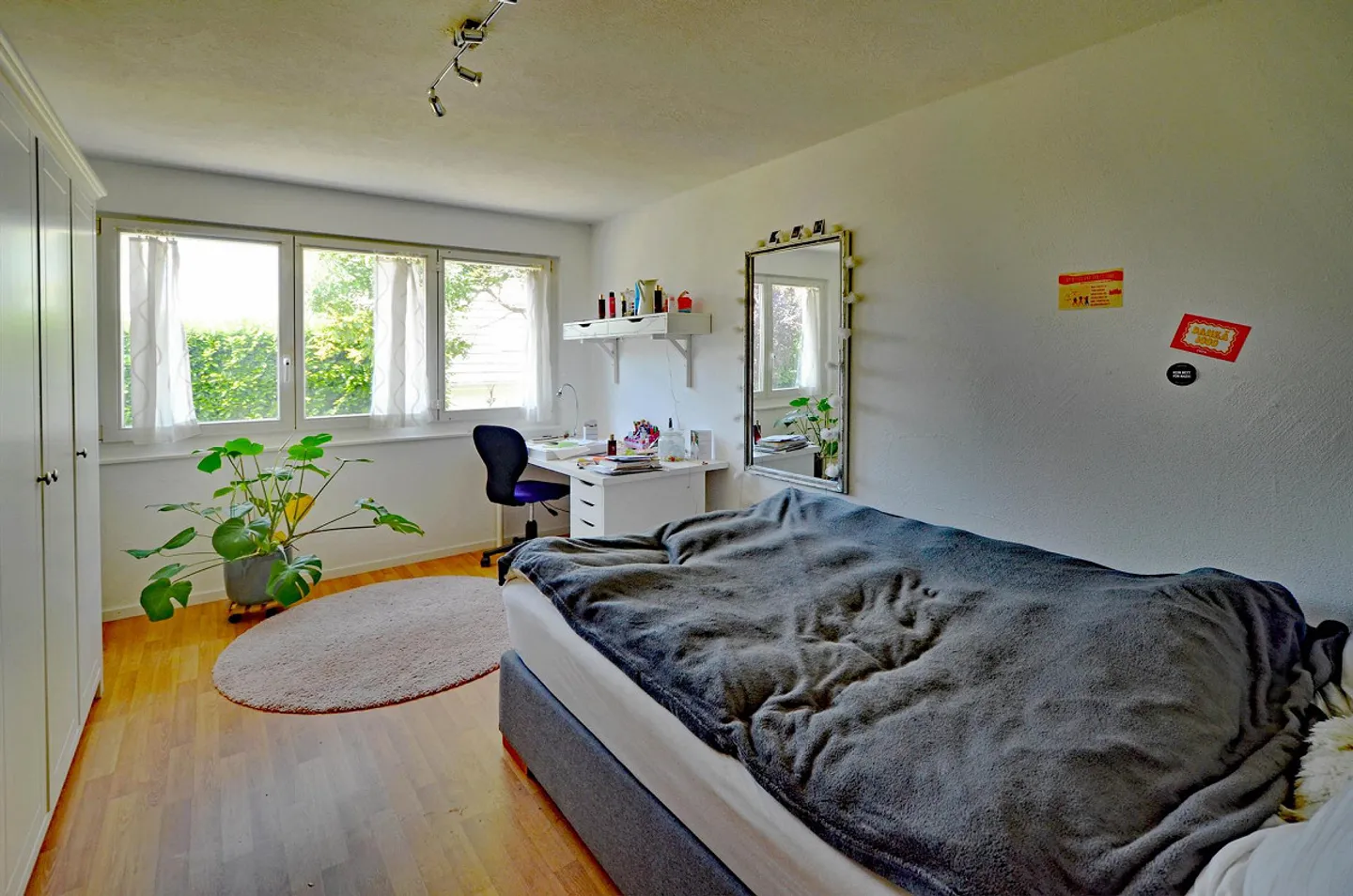 Maison familiale avec vue dégagée et beaucoup d'espace à Münchenstein - Photo 6 sur 17