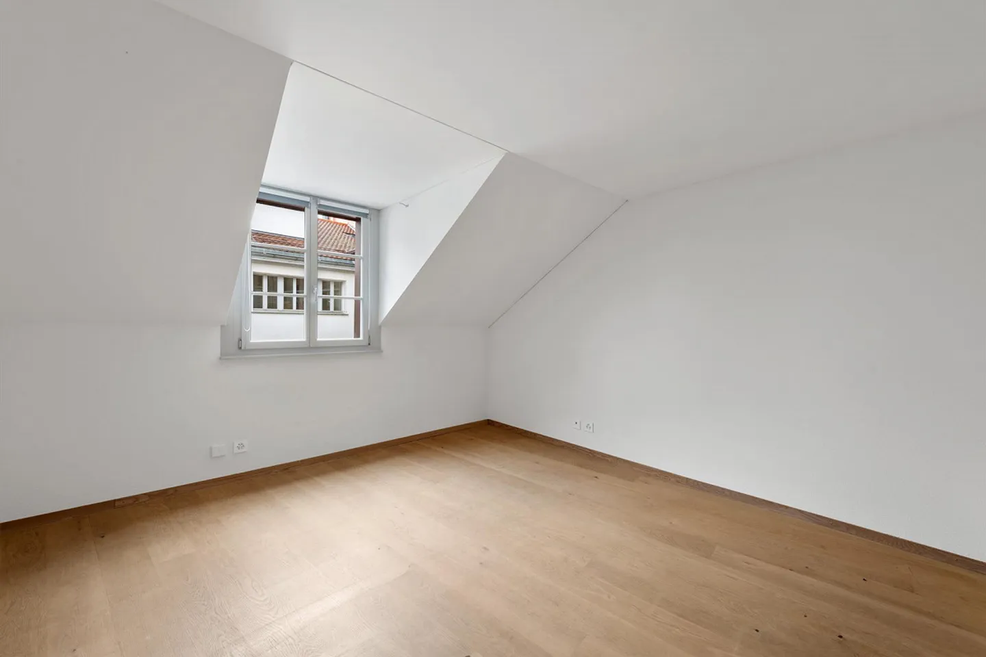 Duplex for rent - Photo 7 of 12