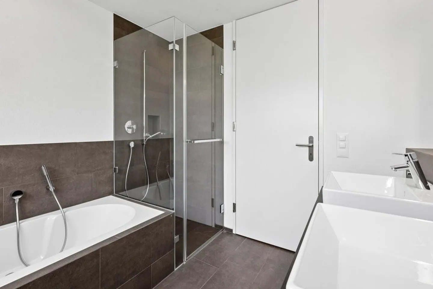 Attraktives Wohnen mit Stil im Grünen. - Foto 4 von 7