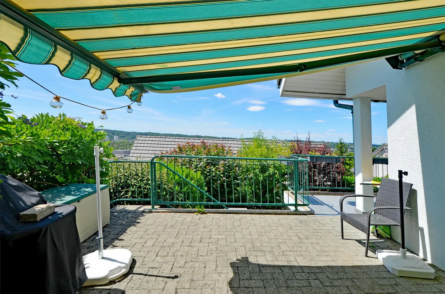 Maison familiale avec vue dégagée et beaucoup d'espace à Münchenstein - Photo 12 sur 17