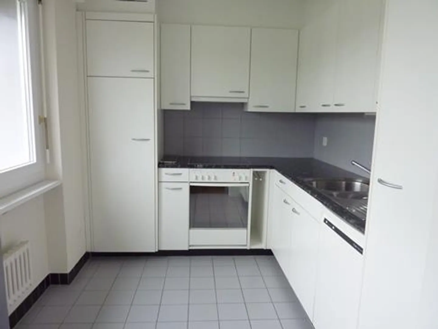 Appartement individuel ensoleillé dans le vert - Photo 3 sur 4