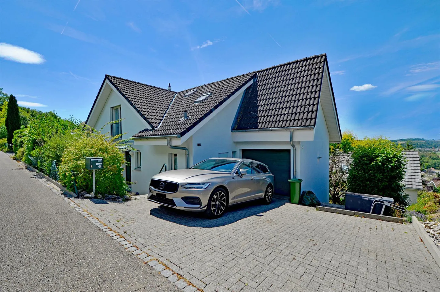 Maison familiale avec vue dégagée et beaucoup d'espace à Münchenstein - Photo 14 sur 17