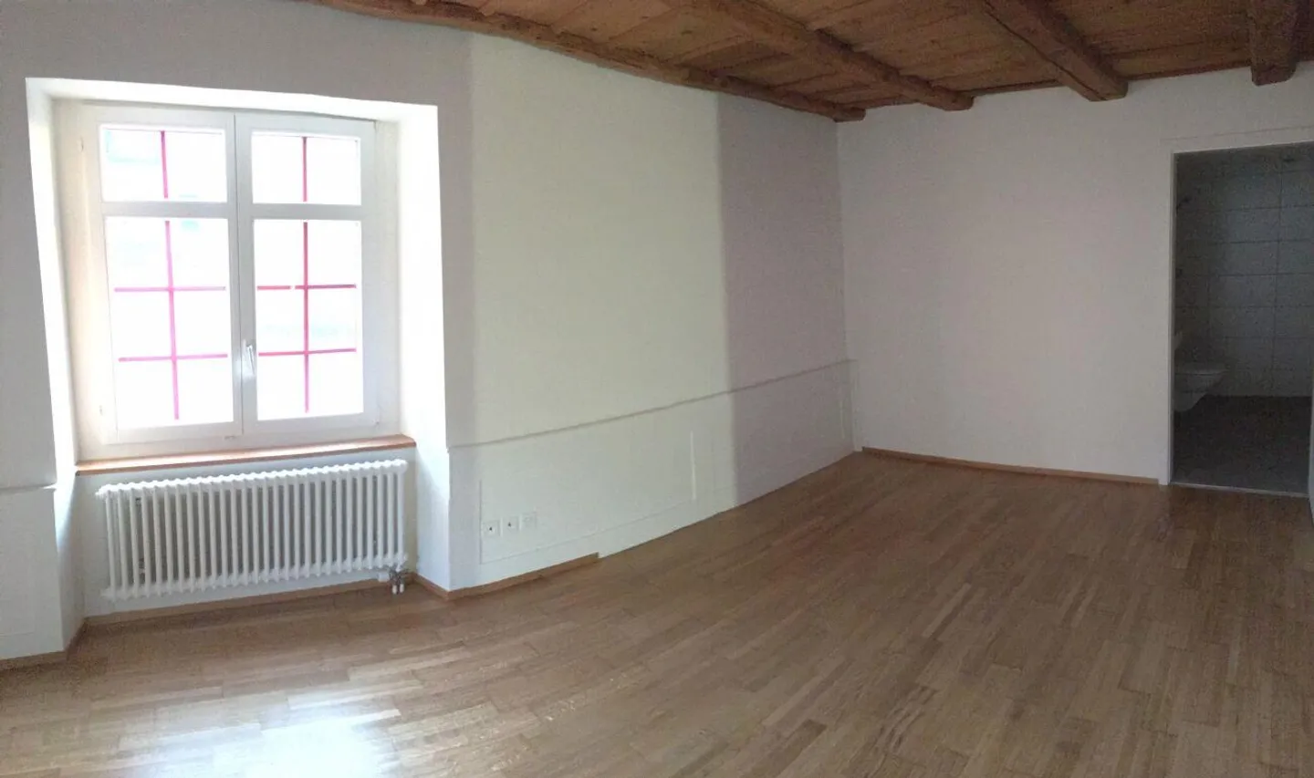 Apartment with Charm - Photo 5 of 5