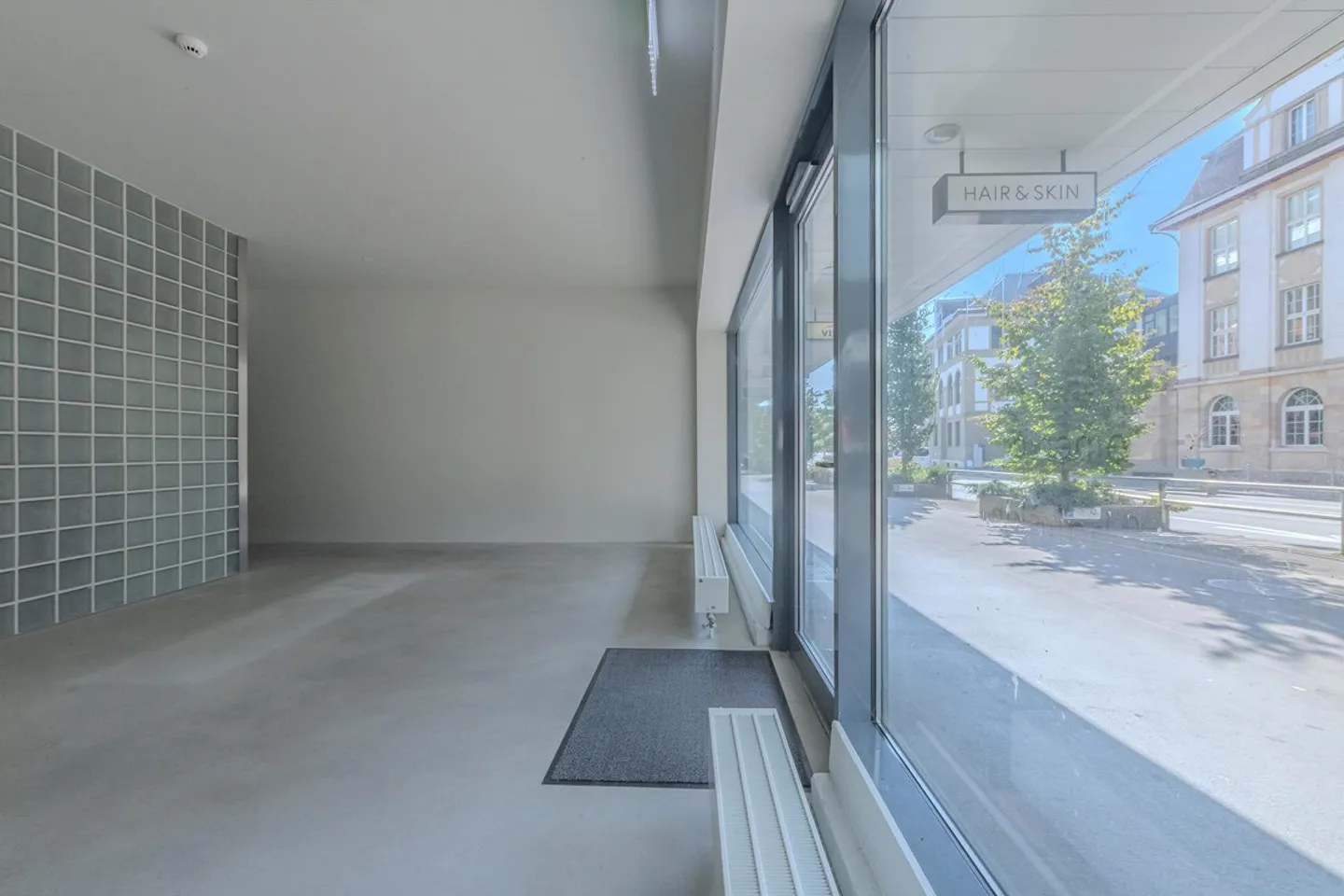 Magasin à louer - Photo 3 sur 10