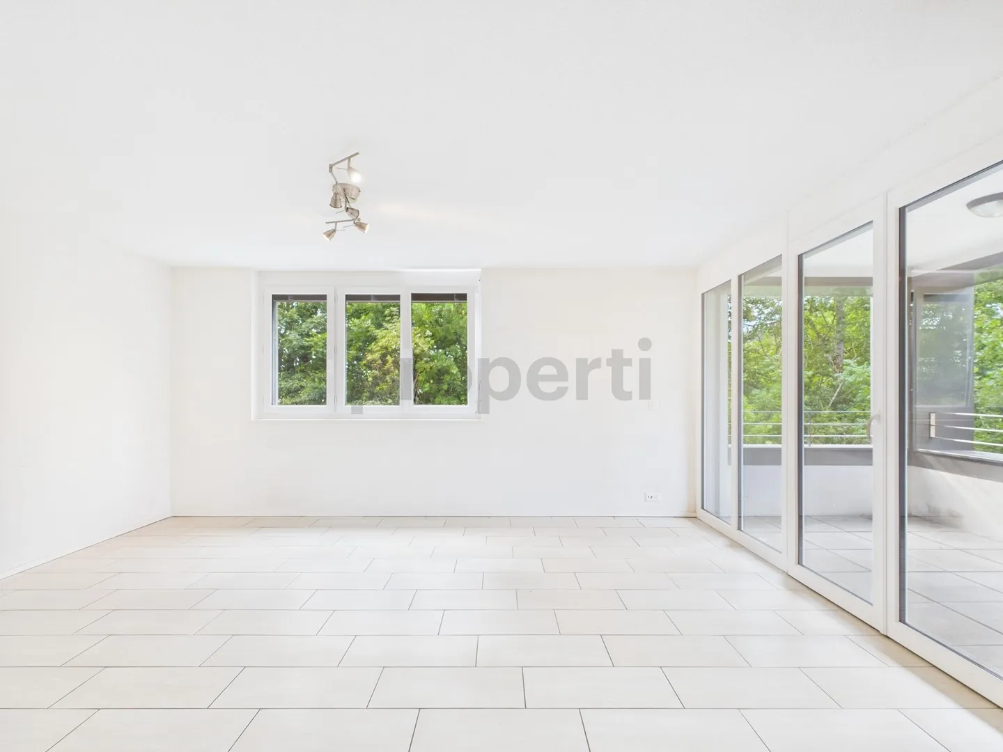 Appartamento in affitto - Foto 4 di 12