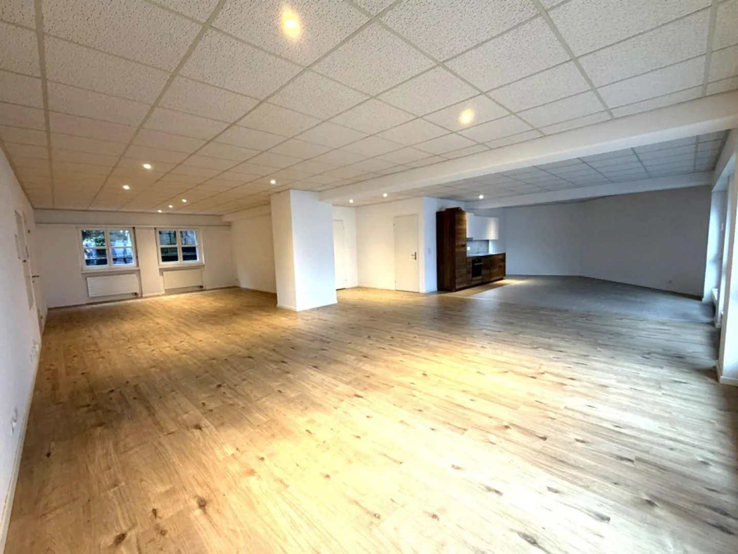Office/Commercial Space in a Quiet Location in the Spa Quarter - Photo 1 of 8