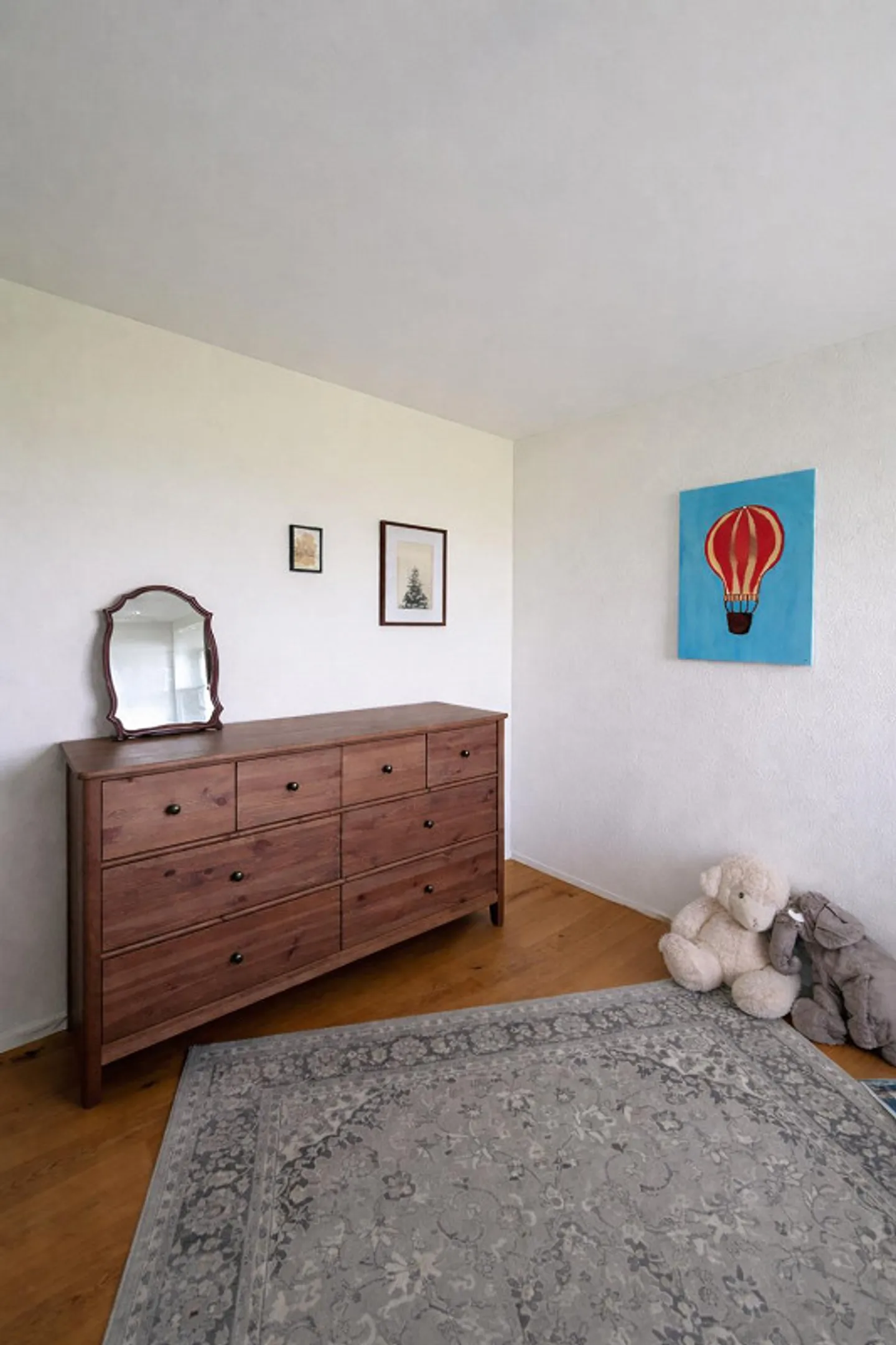 Fully furnished 4.5 room apartment available due to world travel - Photo 13 of 13
