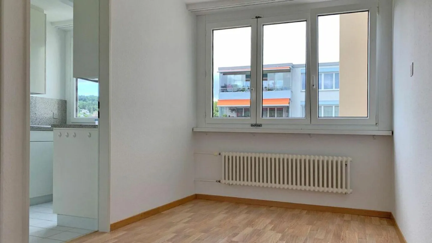 4.5 Room Apartment on Breite (1st Floor Right) - Photo 4 of 11