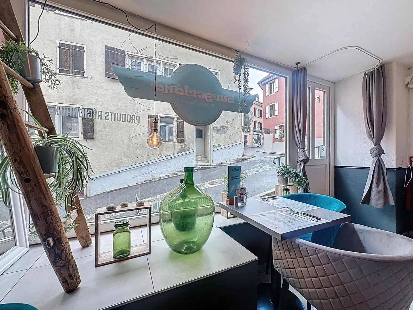 Attività locale in PPE con posizione ideale - Foto 7 di 13