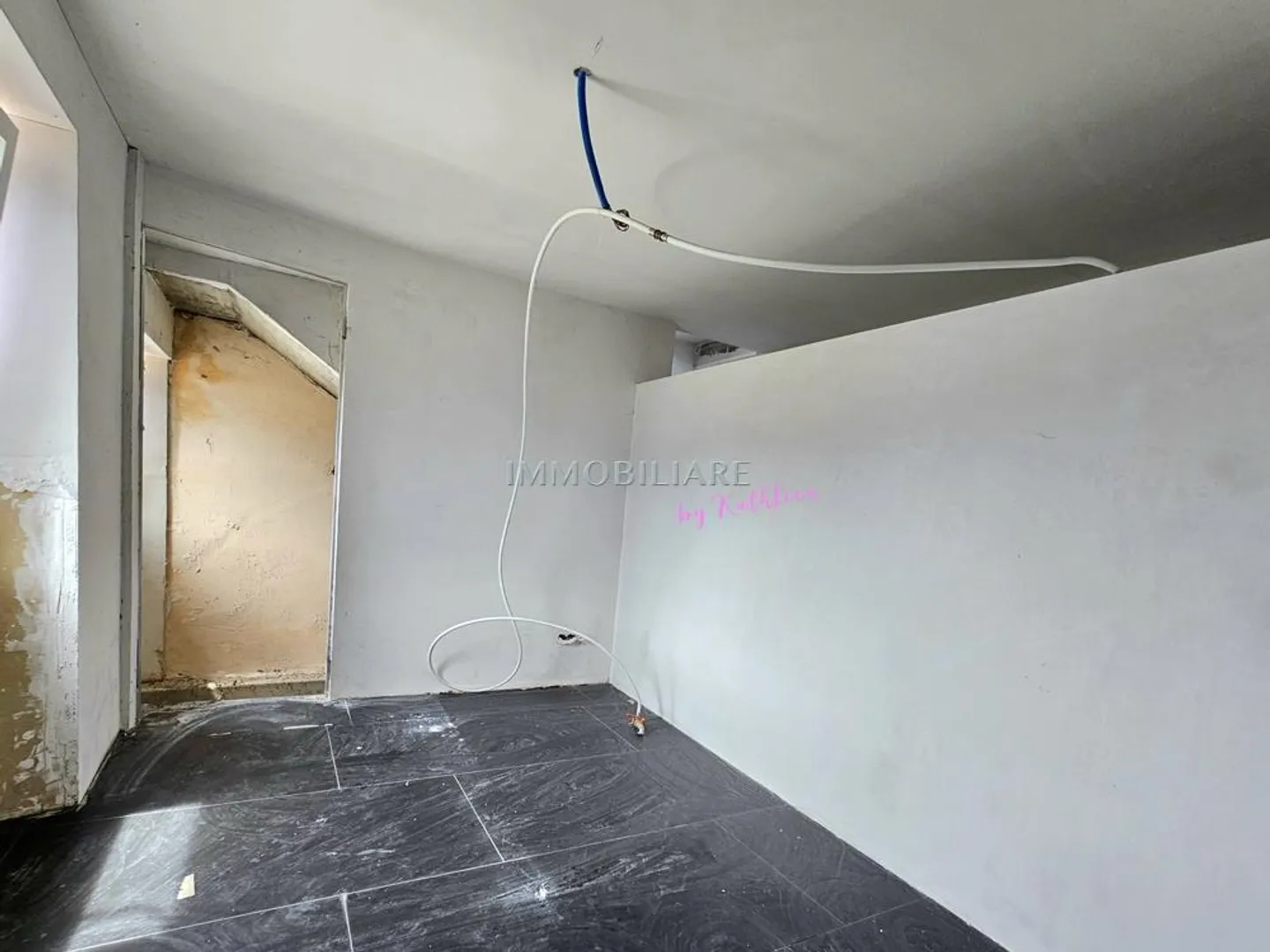 Pour Artisans Maison à rénover - Maison tessinoise à rénover - Photo 10 sur 14