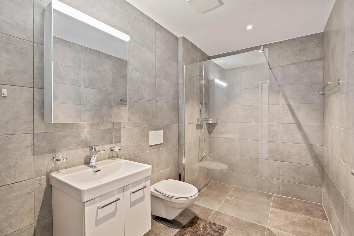 Komfortable 4.5-Zimmer-Wohnung an ruhiger Lage - Foto 9 von 10