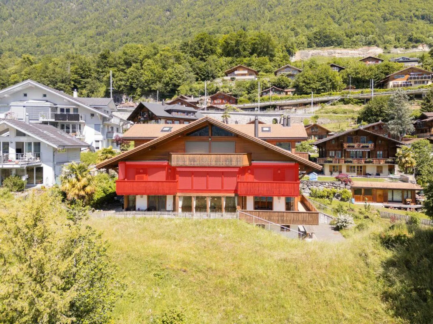 Beautiful 4.5-room apartment with boat space and lake view, chalet ... - Photo 2 of 30