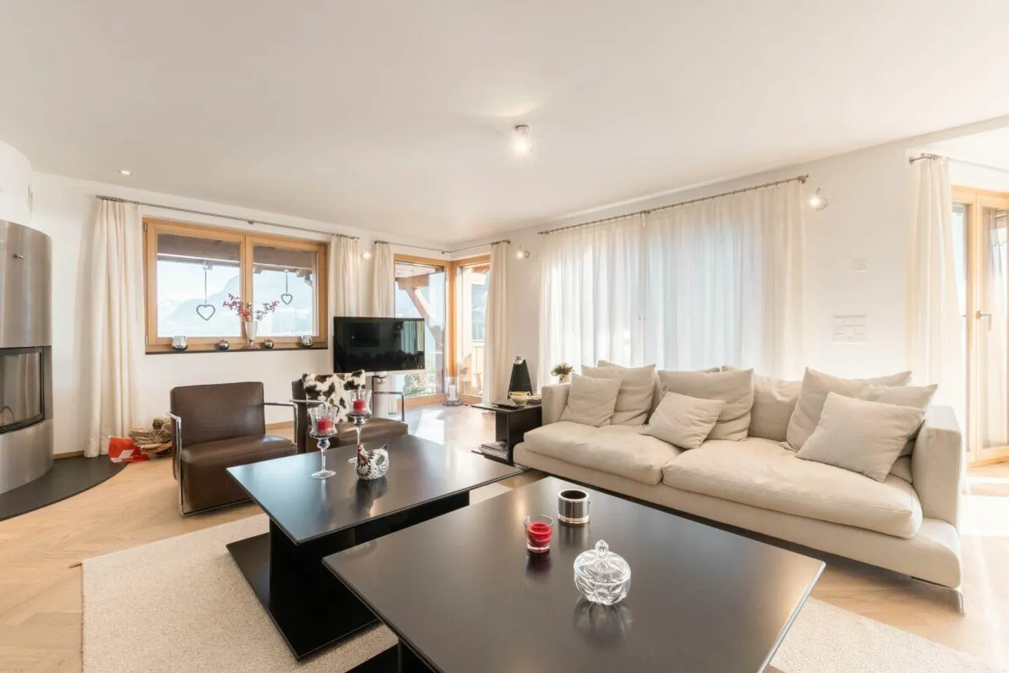Beautiful 4.5-room apartment with boat space and lake view, chalet ... - Photo 19 of 30