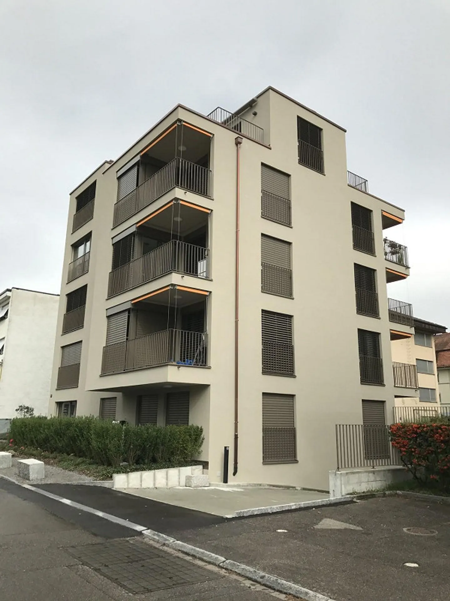 Votre nouveau chez-vous à Zurich-Seebach - disponible immédiatement ! - Photo 1 sur 5