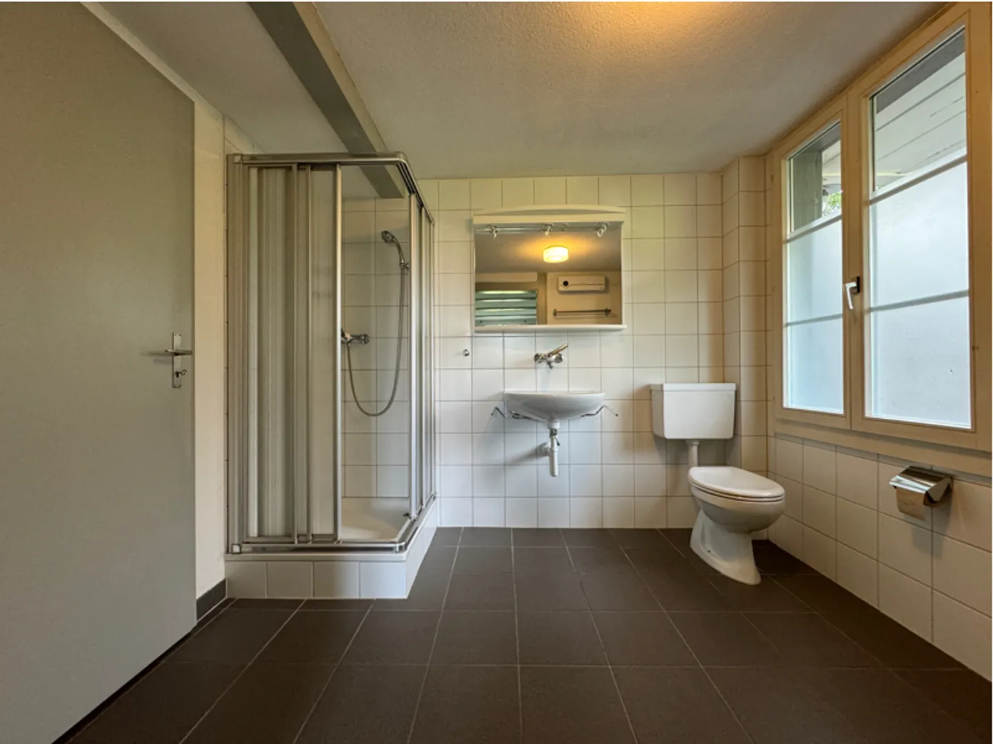 Geräumige Wohnung mit Garten - Foto 3 von 5