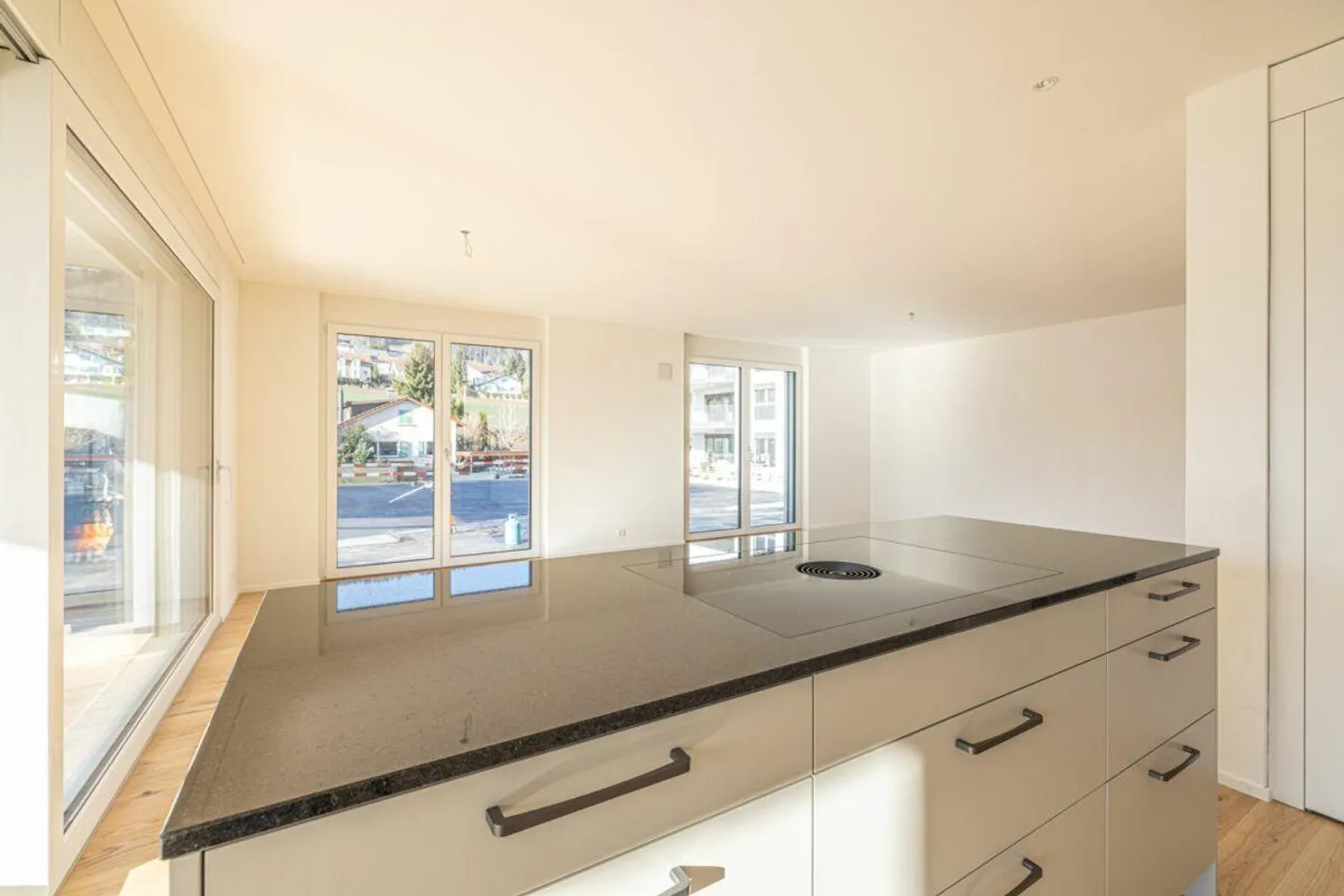 Beautiful new 2½-room apartment - Photo 4 of 14